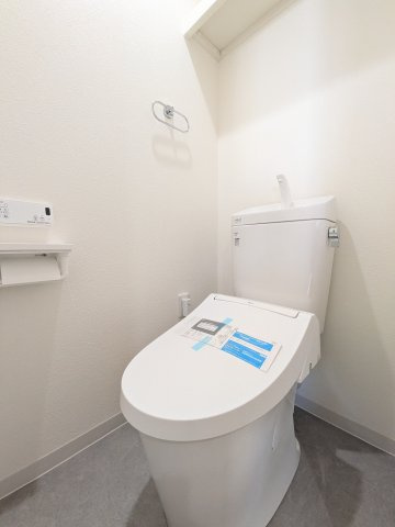 トイレ交換済み。