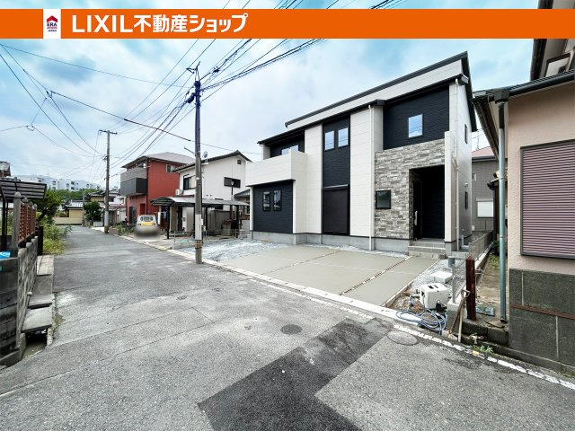 【完成物件・内覧可】構造や基礎もしっかりご覧ください。安心と期待が膨らむ最新の住まいです。