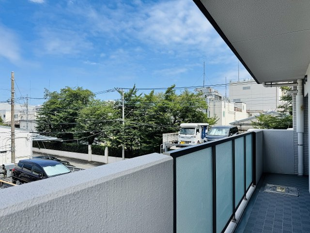 ～眺望・陽当たり共に良好　洗濯物がよく乾きそうです～