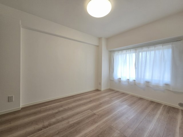 お気に入りの家具を設置して自分好みのお部屋に♪