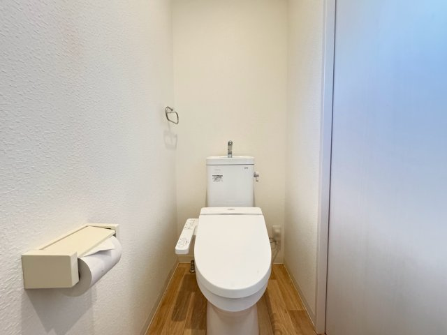 トイレは2ヶ所設置されています。