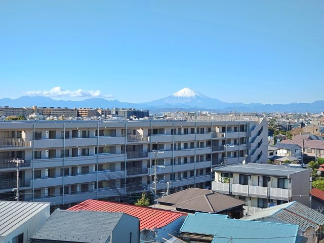 晴れた日には富士山を望むこともできます