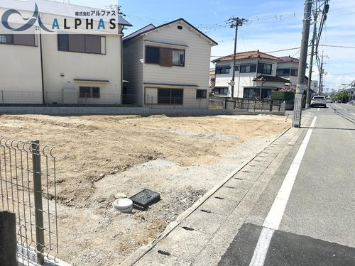 ☆建築条件なし☆　北東側道路幅員7ｍ以上あります♪