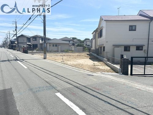 ☆建築条件なし☆　お好きなハウスメーカーで建築できます！！北東側道路幅員7ｍ以上あります♪