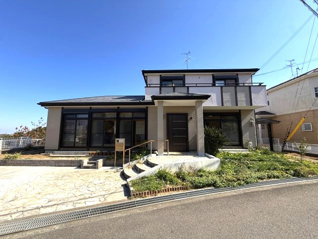 外観：327002173401