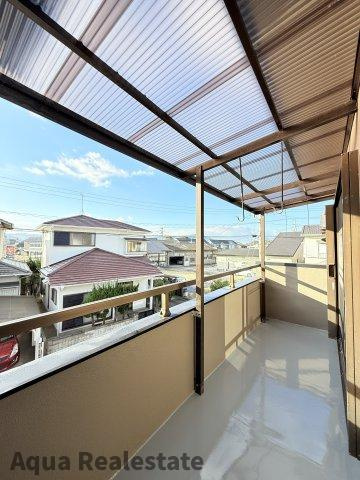 陽当たり良好なバルコニーです