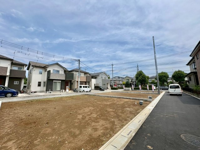 全4区画・自由設計で夢のマイホームはいかがでしょうか！花田小学校まで徒歩2分(約160ｍ)・中央中学校まで徒歩15分（約1200ｍ）！
