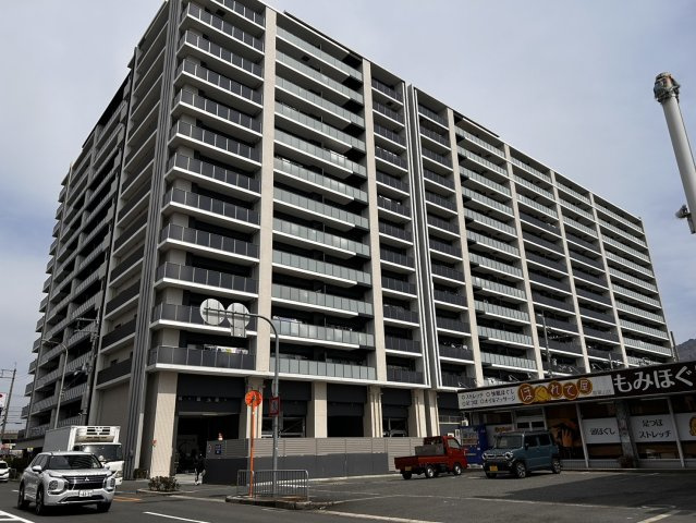 外観：327002225607