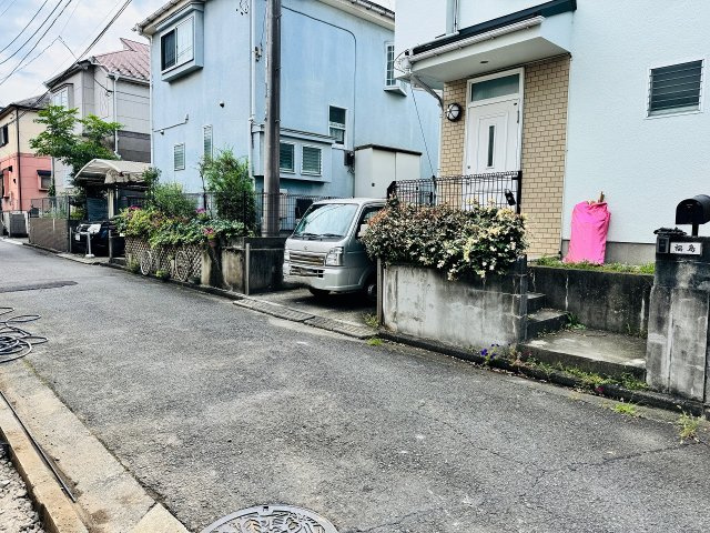 ～東4ｍ道路に面しています～