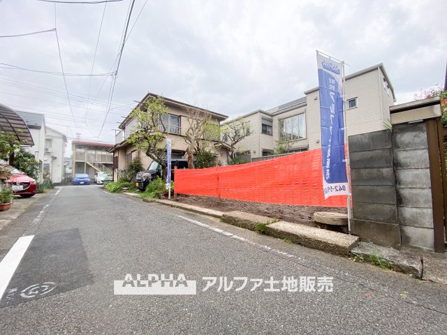 【A　cozy　space】◆余白のある暮らし◆　人を招いても、ひとりで過ごしても心地よい住空間。　温もりを感じるこの場所が、暮らしの輪郭をやさしく描いていく。