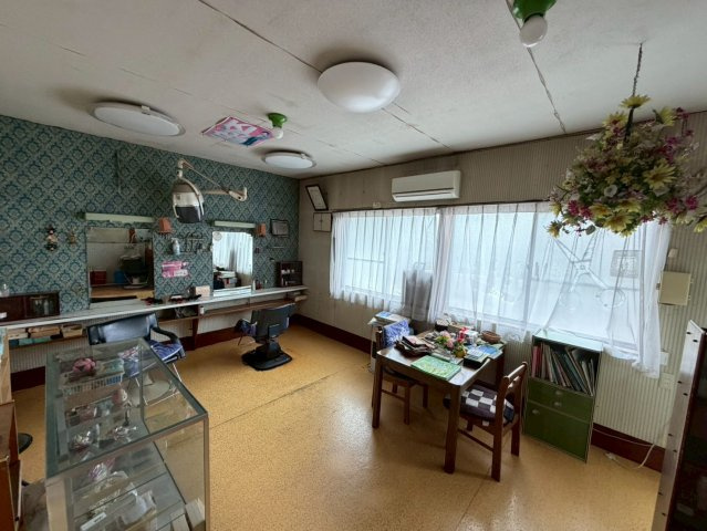 アイデア次第でカフェや趣味の工房など多彩に活用可能！