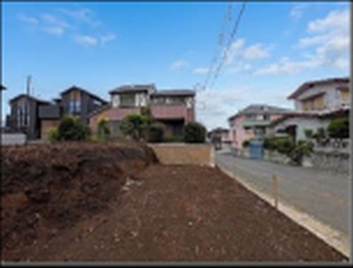 伊勢原市沼目3丁目　土地（売地）