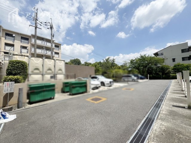 機械式駐車場です。