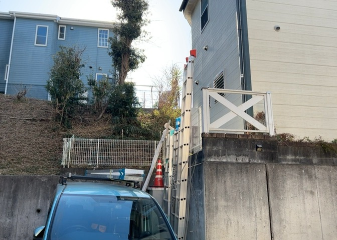 庭があることでガーデニングや家庭菜園はもちろん、こどもの遊び場やペットを放して遊ぶことができます。また、家の周囲に余裕があるということです。隣地との間があれば、十分な日当たりと、風通しが確保できます。