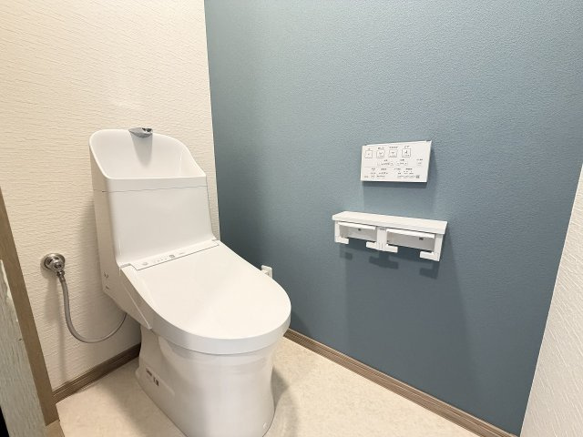 温水洗浄便座　1F2Fともに新規交換済みで快適です。