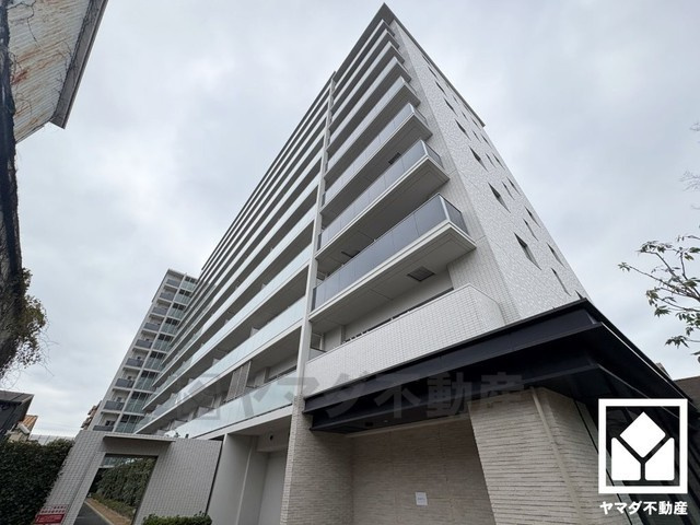 南向きバルコニーで陽当たり、風通し良好。広々としているため、お洗濯物をたっぷりと干す事ができます。