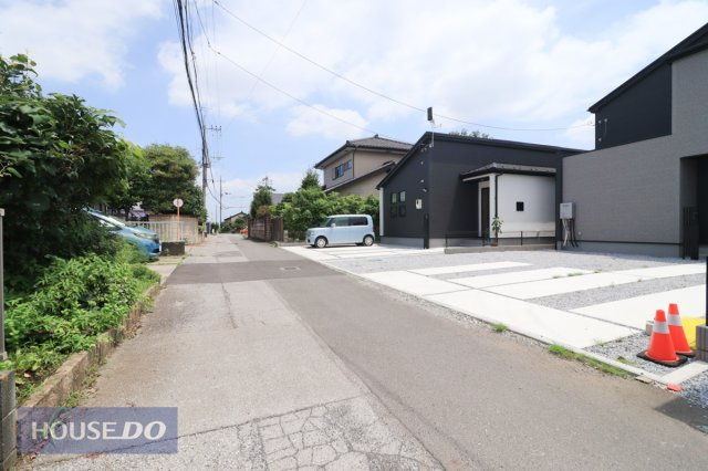 【前面道路】周辺環境は大切な要素。道幅や駐車など、ご確認ください。
