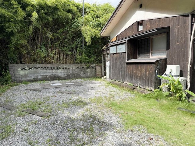 駐車4台可能です。
