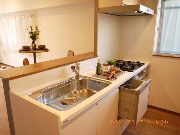 【リーフハイツ徳栄のキッチン】