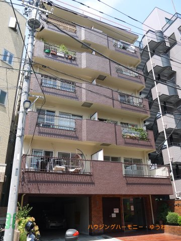 【リーフハイツ徳栄の外観】