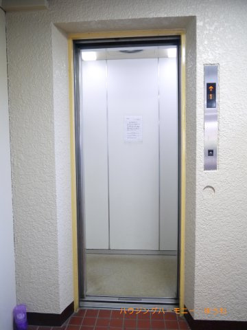 【リーフハイツ徳栄の共用部分】