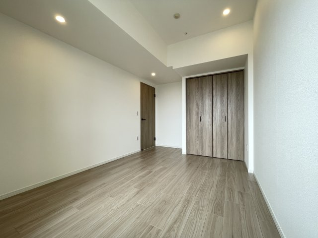 どんなデザインでも調和しやすく、自分らしい空間づくりが楽しめます。　