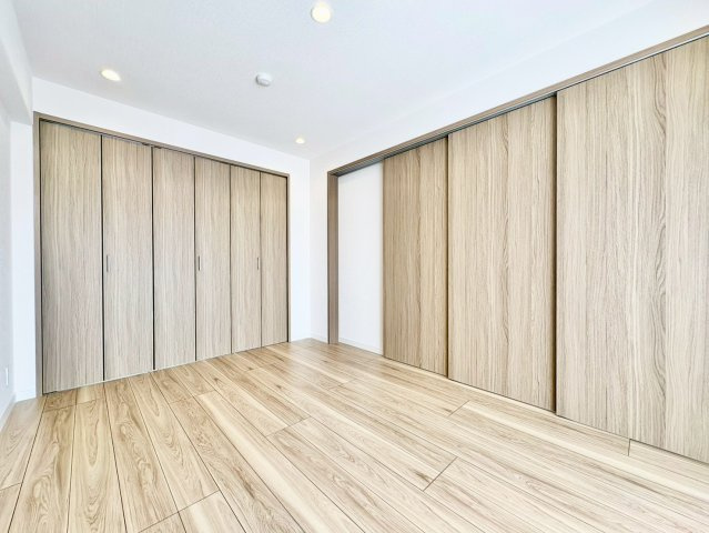 洋室6.5帖・収納付きで、お部屋がすっきり片付きます