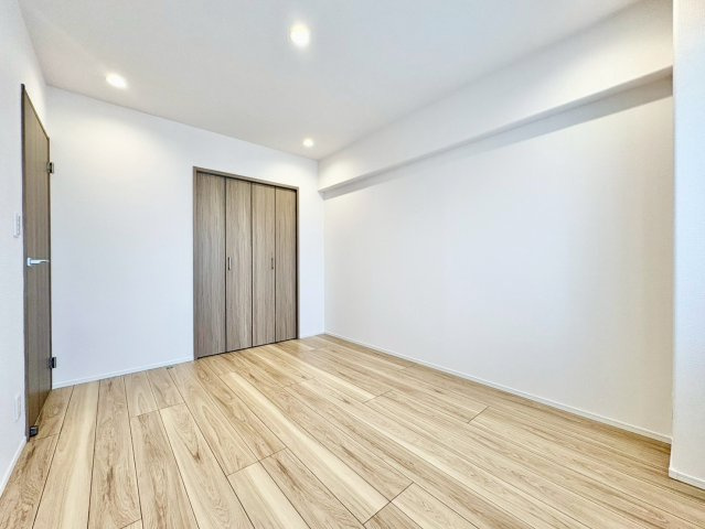 収納の確保された住空間で、生活感を抑えてすっきりとした印象に。
