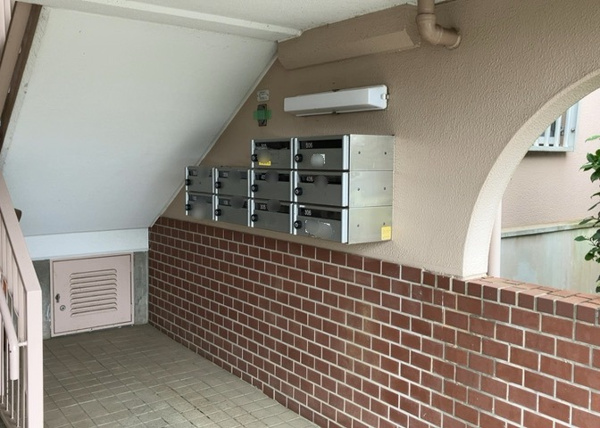 【パークサイド南大沢の郵便受け】