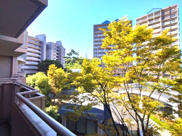 物件からの展望　ご都合のよろしい日時に現地をご案内させて頂きます！是非、お問い合わせお待ちしております!!