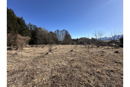  北杜市長坂町白井沢 南アルプスが望める平坦な土地の外観