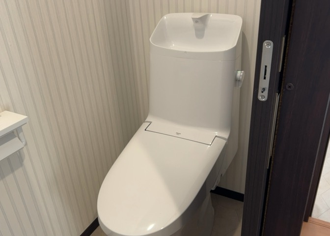 トイレは大きさや形、機能、抗菌性などが異なる多種多彩なタイプが各メーカーから出ています。それぞれに良さがあるため、事前にどういったタイプのトイレがいいのかをご家庭内で決めて、内見に行くといいでしょう。