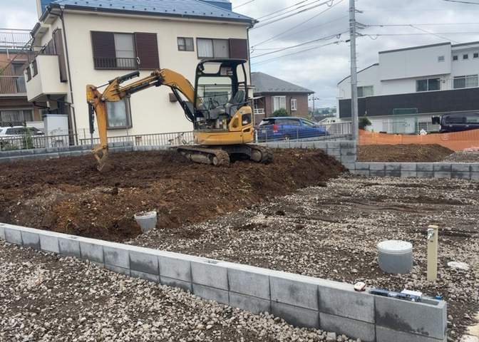 土地探しをしていると都市計画区域という言葉を目にすると思います。法律によって、都道府県知事や国土交通大臣が指定するエリアのことを指しており、都市計画区域は市街化区域と市街化調整区域に分けられています。