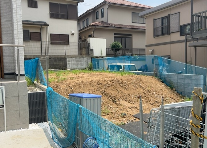 物件の詳細については、現地を見てわかること以外に、役所や法務局などで調べないとわからないことがあります。そのため、現地に行く場合は、もしこの物件を買ったらどのような生活ができるかをイメージしましょう。