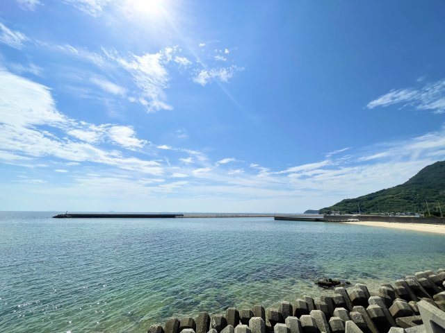 海まで徒歩約30ｍ！