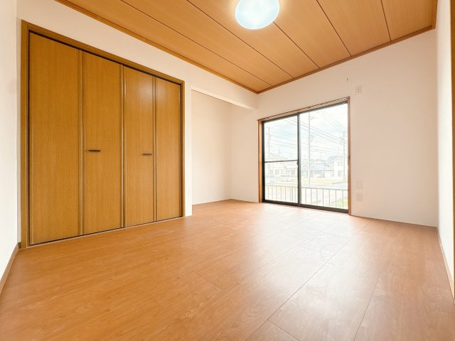 1Ｆ北側洋室になります♪