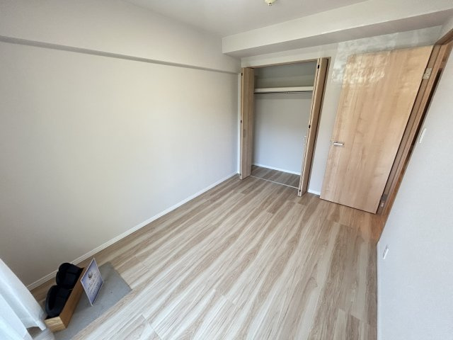 現在リフォーム工事中ですが、現地はもちろん、施工現場のご案内も可能ですので、　詳細は「ウスイホーム追浜店：0120-577-776」まで！　お問い合わせお待ちしております。