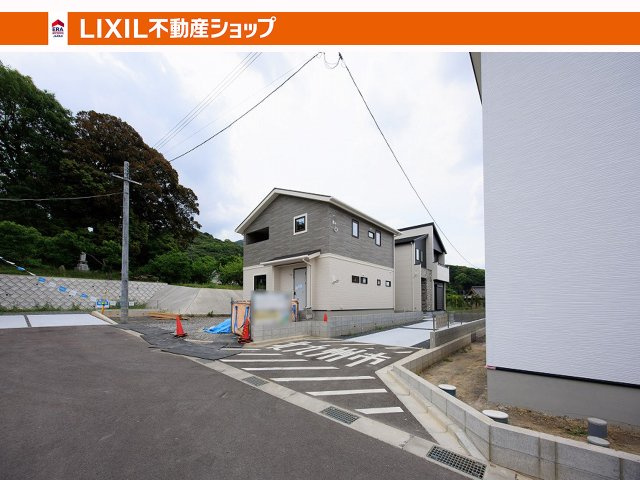 北側公道　接道11.6m　幅員5m　※撮影：5/12
