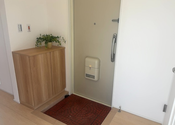 グランドハイツ相模原の玄関