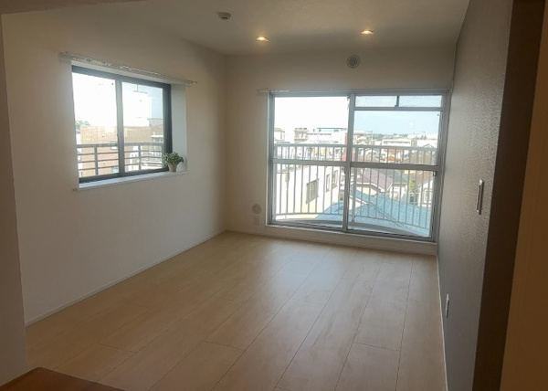 グランドハイツ相模原の居間