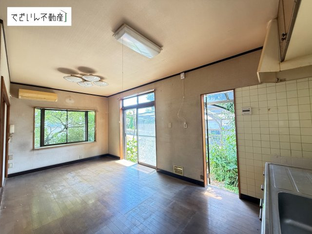 現地(2026年5月撮影)　リフォーム前