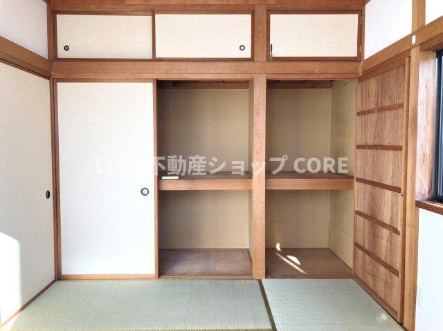 暮らしの心地を大きく左右する収納を適材適所に配置し、使い勝手を考慮しました。　