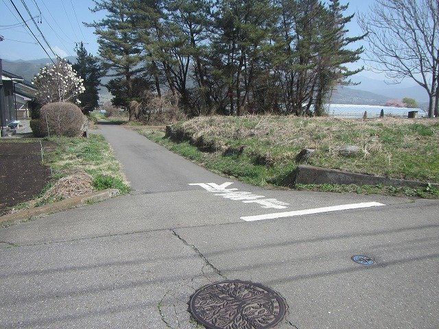 外観と前面道路