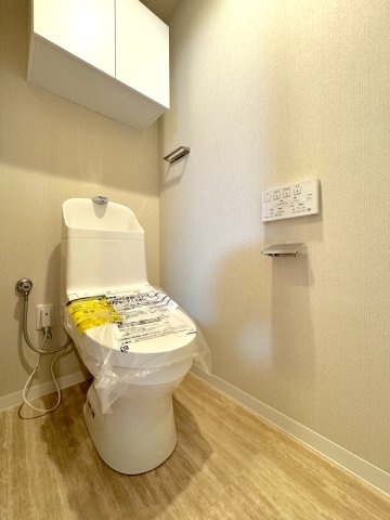 トイレ新規交換