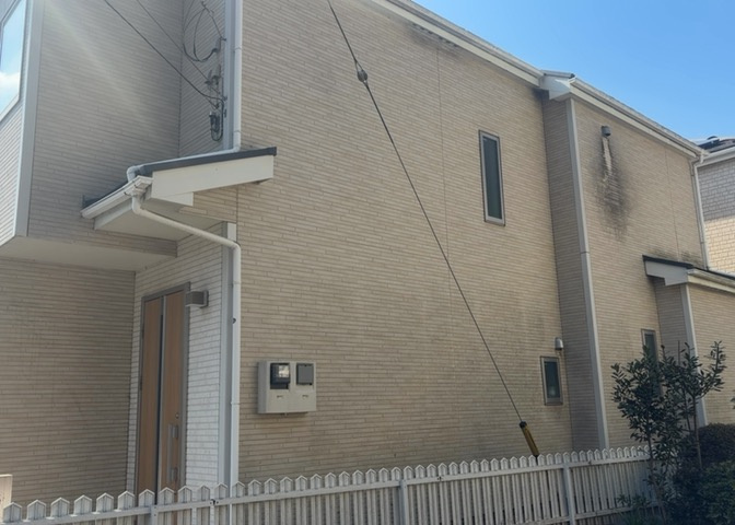 隣家の土地はどうなっているのか、生活利便施設が近くにあるのか、学校まで近いかなど、お客様のライフスタイルにあわせたイメージが重要です。また、近くにあると困る施設が近くにないかも確認するといいでしょう。