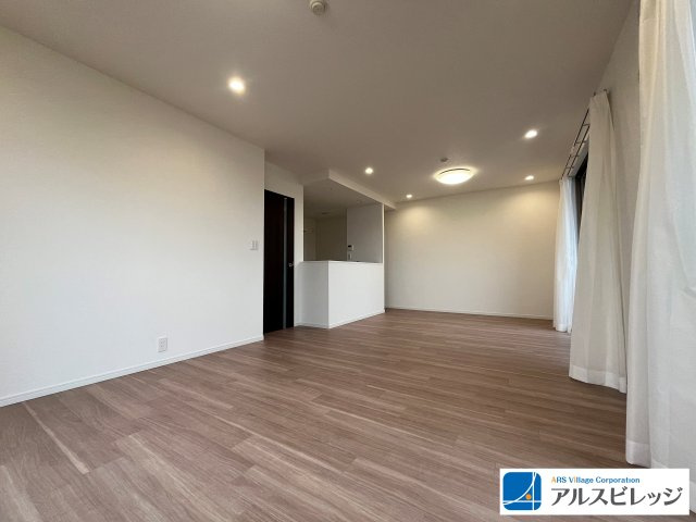 優しいぬくもりに包まれる床暖房付リビング