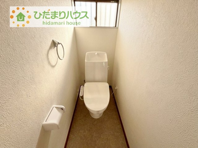 環境にもやさしい、少ない水量でしっかり流す節水型トイレを設置！