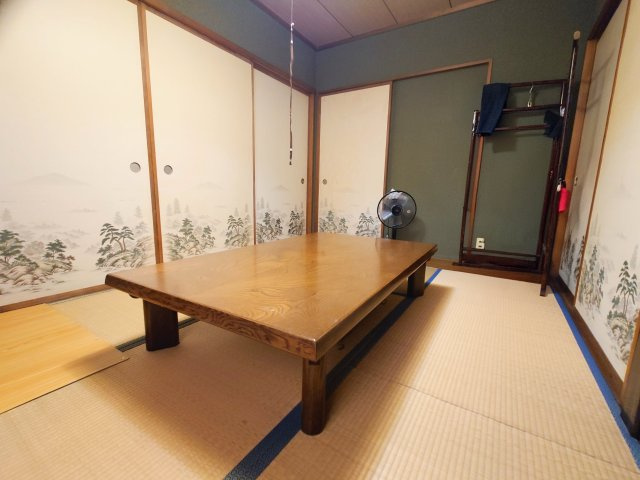 収納スペースを備えた使い勝手の良い和室