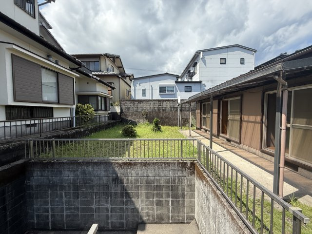 駐車場の拡張も可能です♪
