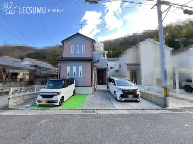 外観：328000607891